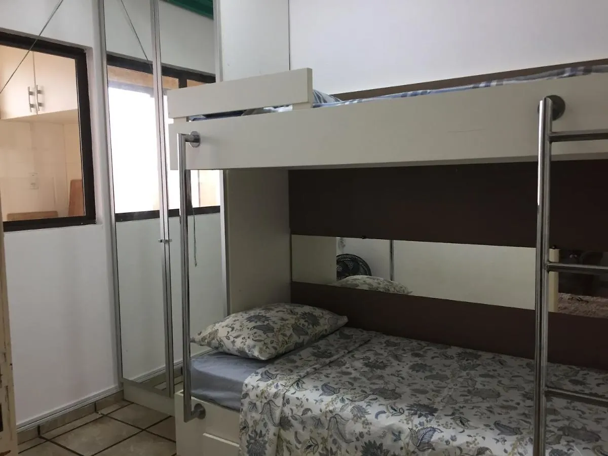 Appartement Apartamento 3 Dorm., O Quintal É A Praia E Molhes Laguna